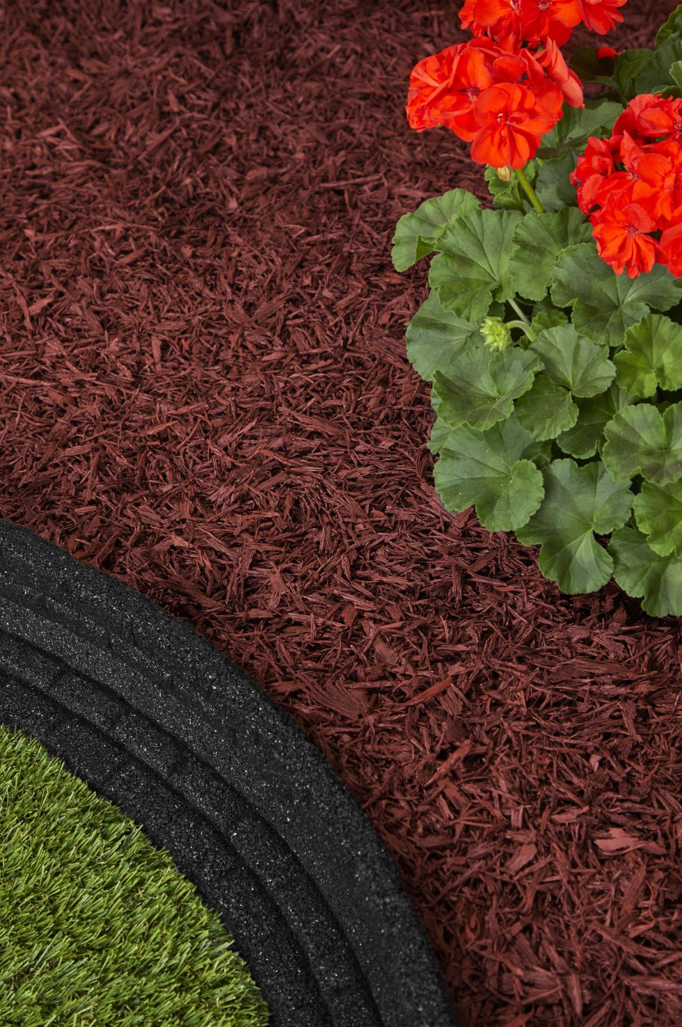 Rubberific Premium Shredded Rubber Mulch IMC Outdoor Living